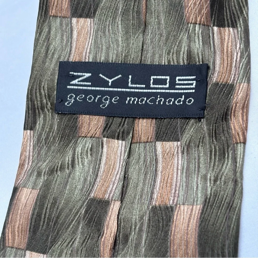 Zylos Silk Green and Brown Pattern Tie